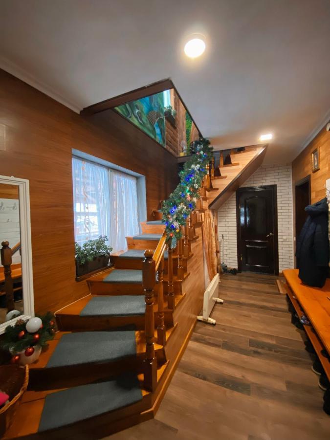 Karpats'Kyi Kalejdoskop Hotel สลาฟสเก ภายนอก รูปภาพ